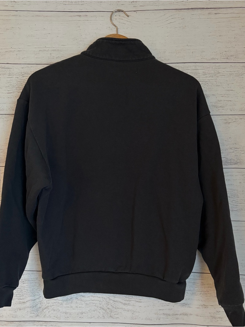 Alo Accolade 1/4 Zip Pullover in Anthracite - Picture 5 of 6